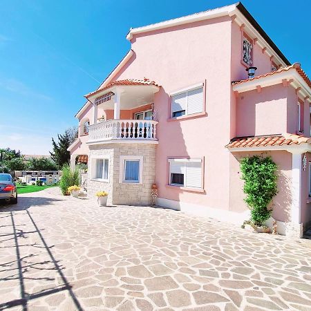 Apartment Villa Engel With Pool ポレッチ エクステリア 写真