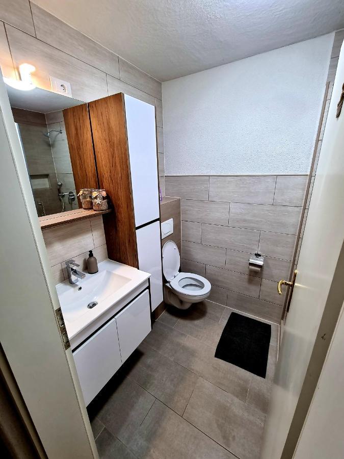 Apartment Villa Engel With Pool ポレッチ エクステリア 写真