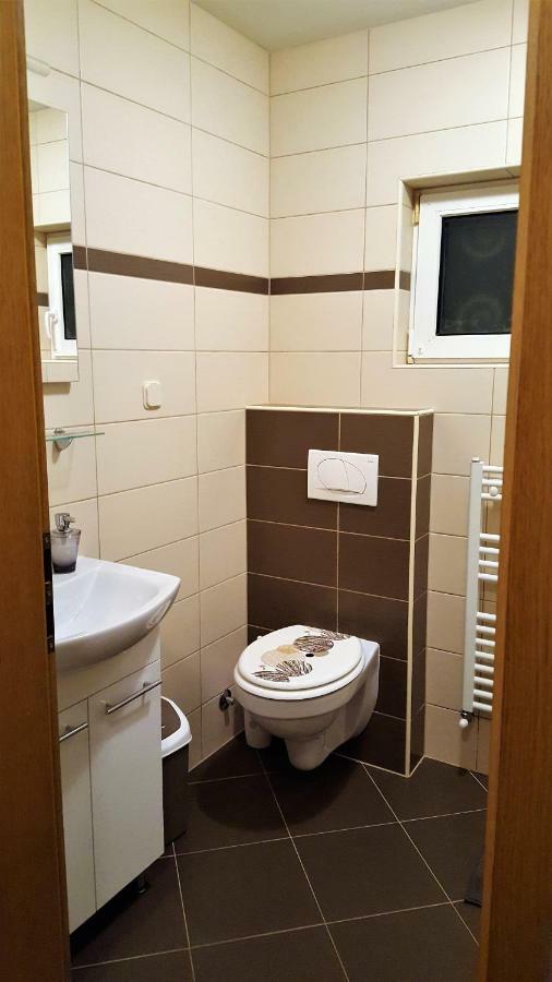 Apartment Villa Engel With Pool ポレッチ エクステリア 写真